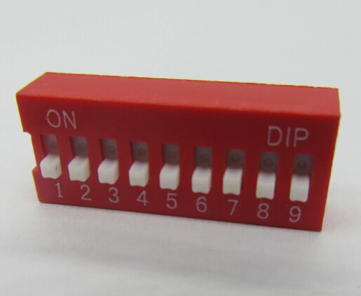 El interruptor DIP 9 Forma de Interruptor de 2,54 mm rojo