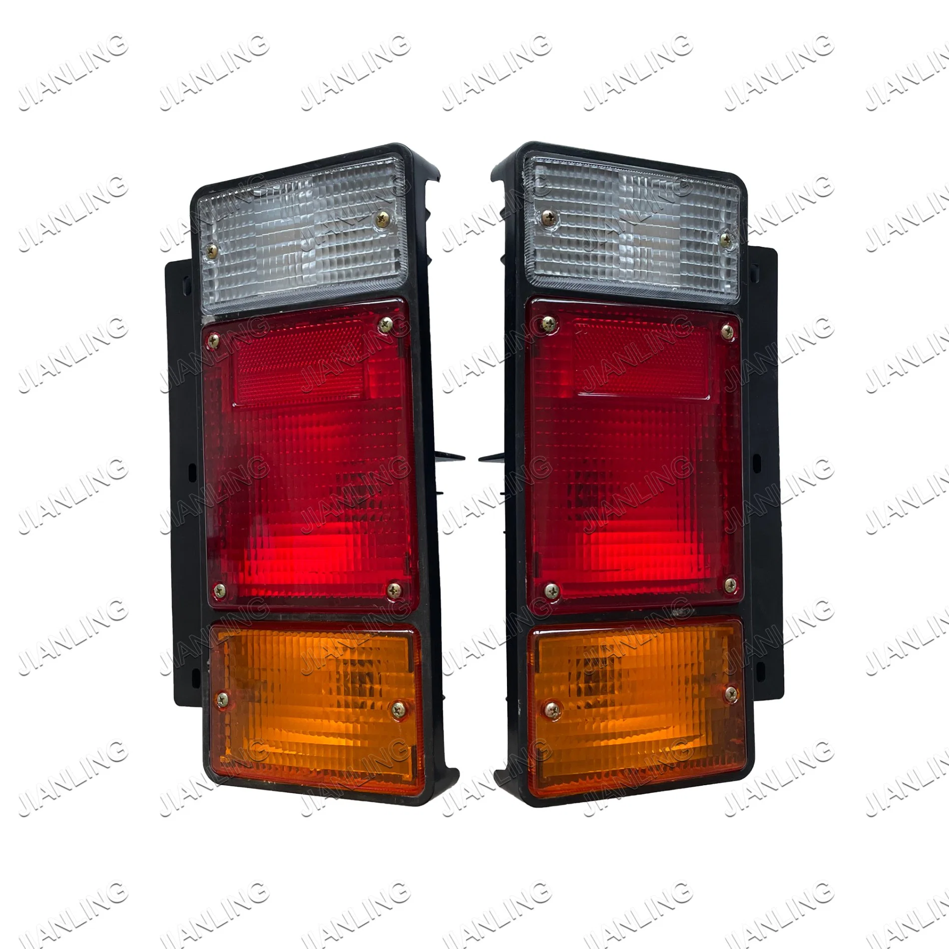 Halogen Auto Tail Lamp for Truck Isuzu Truck Nhr Auto Tail Lamp