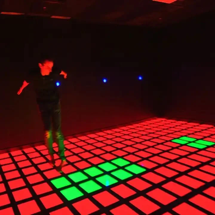 Customize Portable 30X30cm Light Active Game LED Dance Floor Tiles Waterproof LED Floors