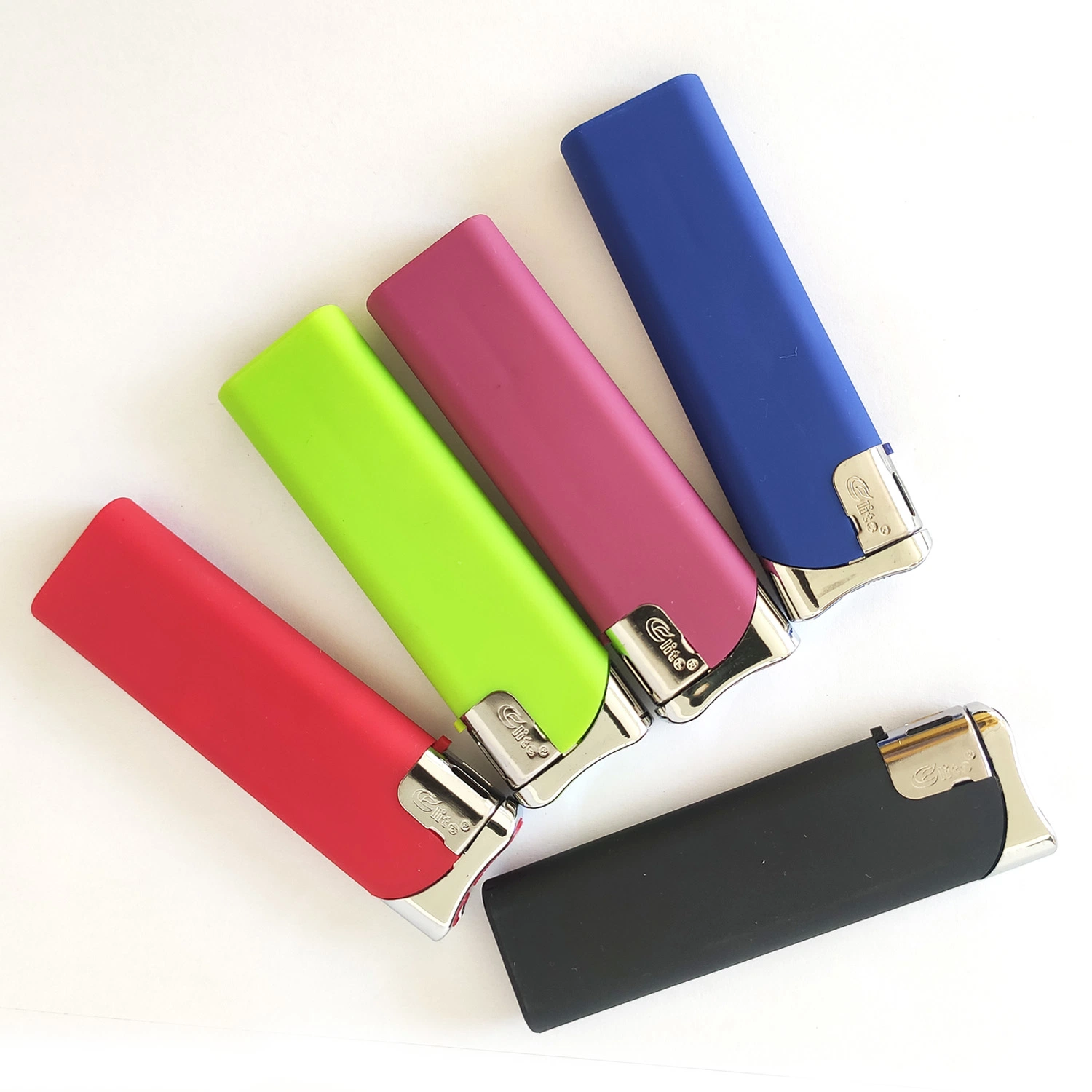 Big Lighter Style Like Metal Painting Material Lighter Cigarette Usage