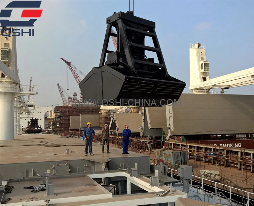 12cbm Remote Control Hydraulic Used on Ship's Crane for Bulk Cargo