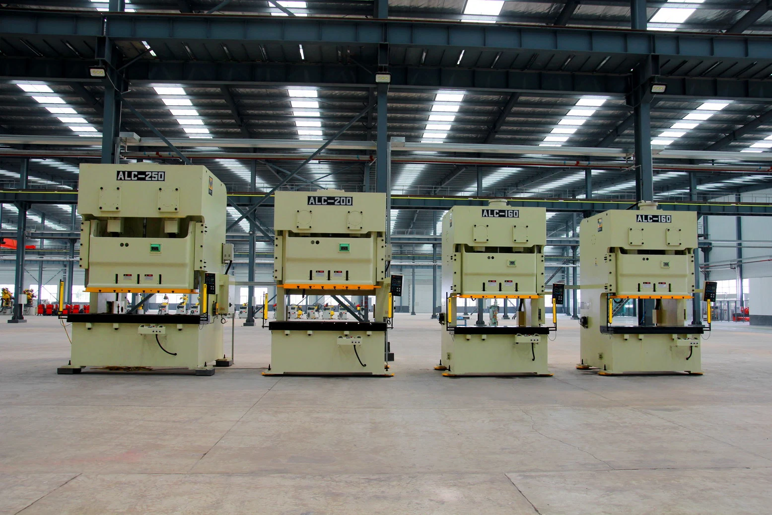 200tonne double presse mécanique mécanique de la manivelle avec flexible de traits d'outils ou des moules