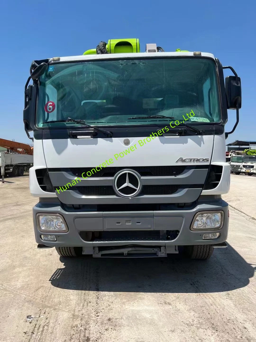 2013 Zoomlion 56 Meter Concrete Pump Truck on Benz Chassis