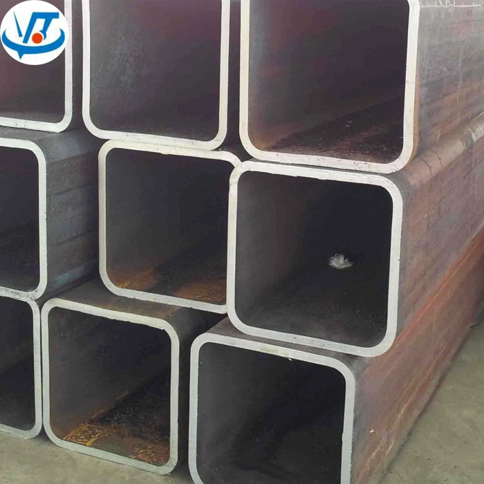 Q235 Q345 Ss400 Grade ERW Black Low Carbon Square Steel Pipe