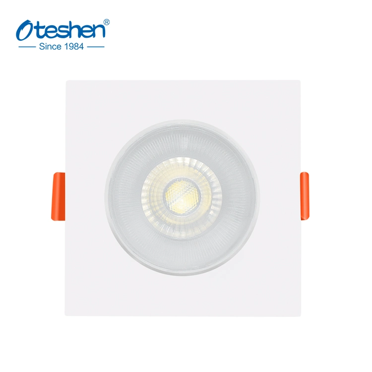 عامان من Otteshen Master Box 105*105*31 مم مصباح LED منخفض مجوف مع CE
