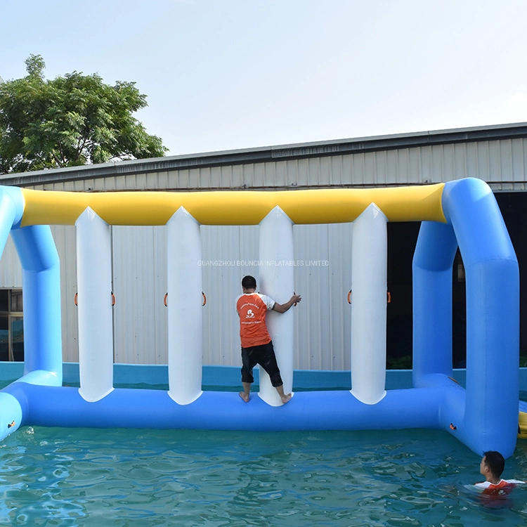 Водные виды спорта на открытом воздухе в водном парке коммерческих операций с плавающей запятой Колум мост надувные ПВХ игры с плавающей запятой