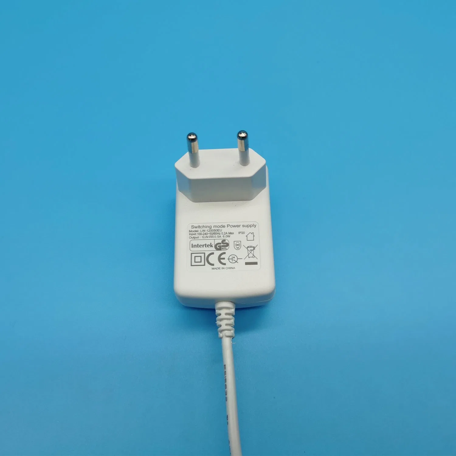 RoHS Approved Hot Sale Wholesale/Supplier Great Quality New-Style 12V DC 500mA Switching Power Adapte