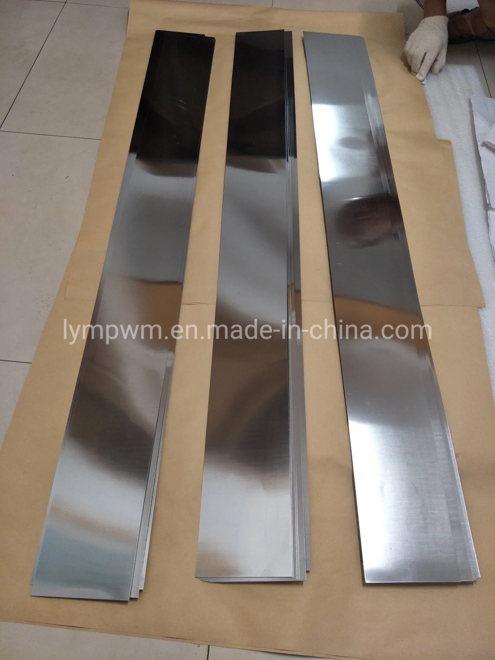 Powder Metallurgy 99.95% Molybdenum Sheet Molybdenum Round Sheet&Molybdenum Alloy Sheet