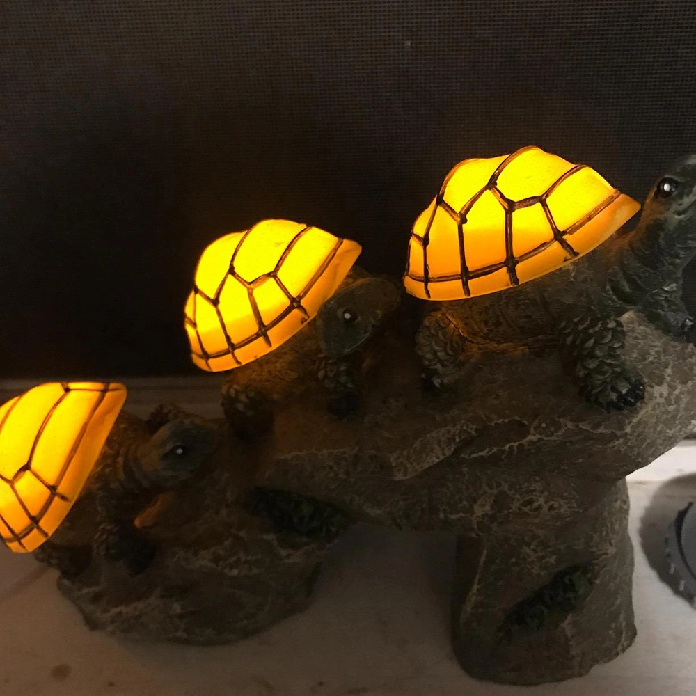 Solar Powered Turtles on Log Outdoor Accent Lighting LED Garden Light Decoration Wyz17901