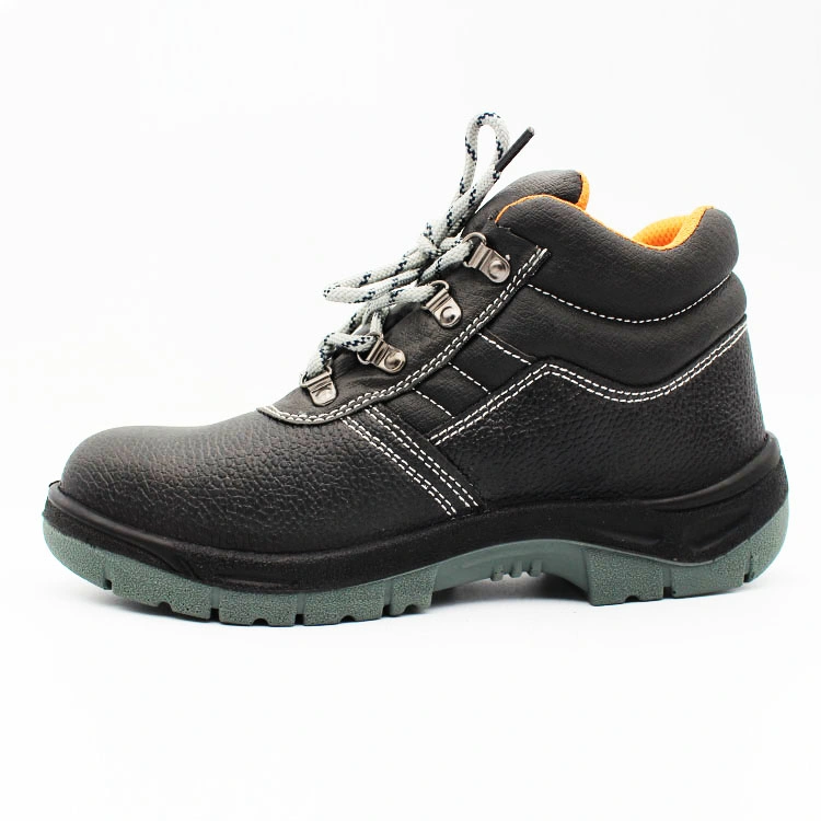 China Manufacturer CE Certifaction Base on Smooth Leather Safety Shoes