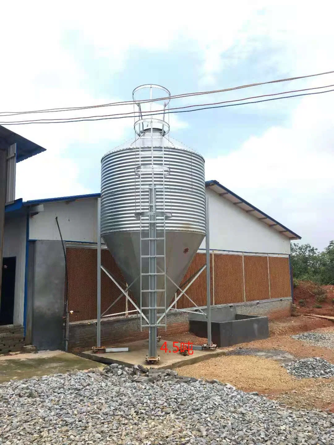 Load / Unload High Efficiency Galvanized Steel Feed Hopper Tank Silo