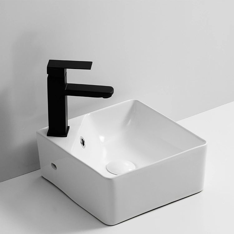 Commerce de gros de petite taille Carré Comptoir Wall-Hung lavabo de l'enregistrement de l'espace Salle de Bain lavabo avec débordement de Chaozhou Factory