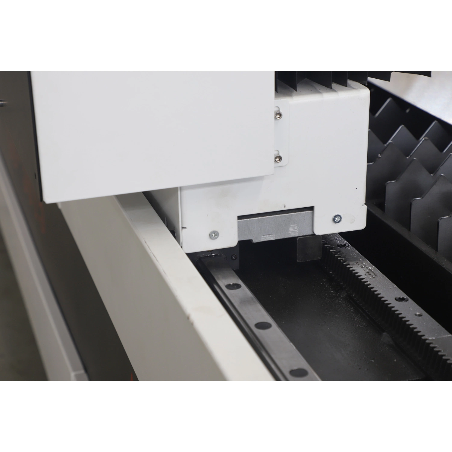 Metal CNC Fiber Laser Cutter Laser Cutting Machine for Iron Steel Aluminum Copper Plate Sheet