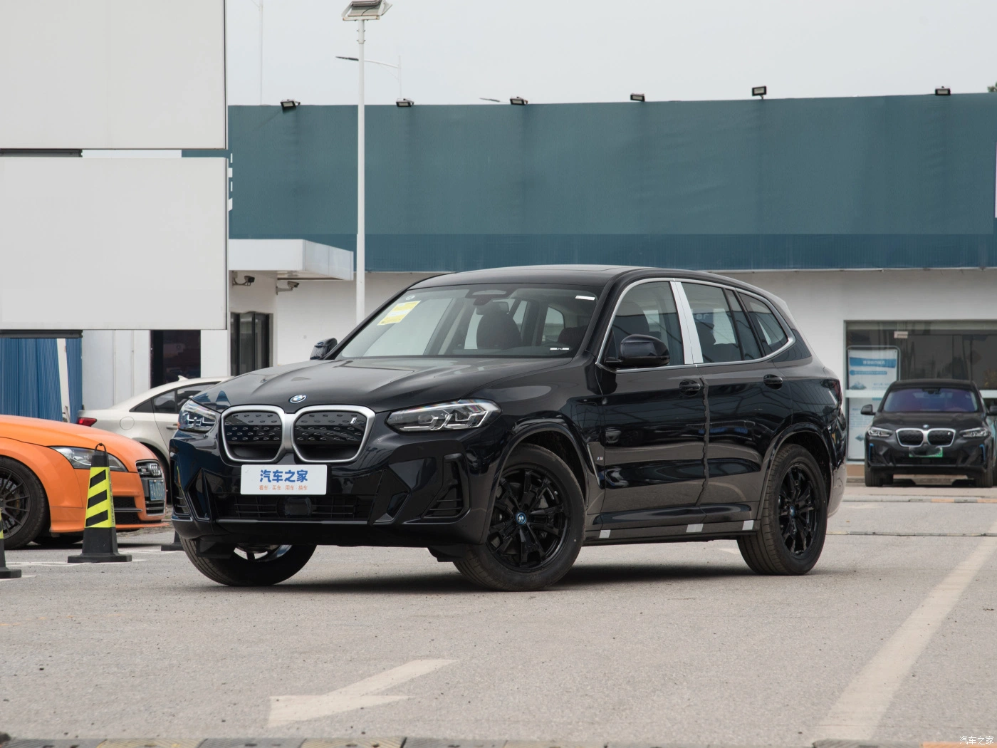 Pour BMW IX3 2023, nouveau pur électrique eDrive Luxury utilisé Voiture de sport EV