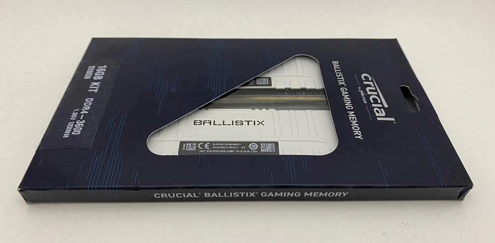 Crucial Ballistix 3600 MHz de mémoire DDR4 Kit de mémoire DRAM de 16 Go (8GBx2) CL16 Bureau de la mémoire de jeu