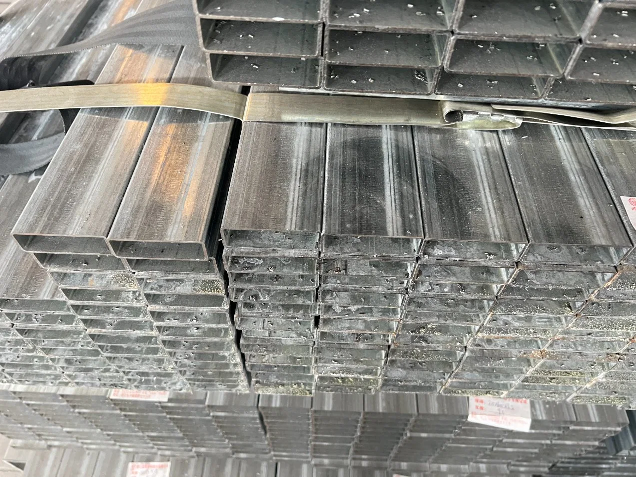 Hot/Cold Dipped Gi/Gl/PPGI/PPGL/Carbon Steel/Galvalume/Galvanized Steel Square/Rectangular/Round Steel Tube Pipe