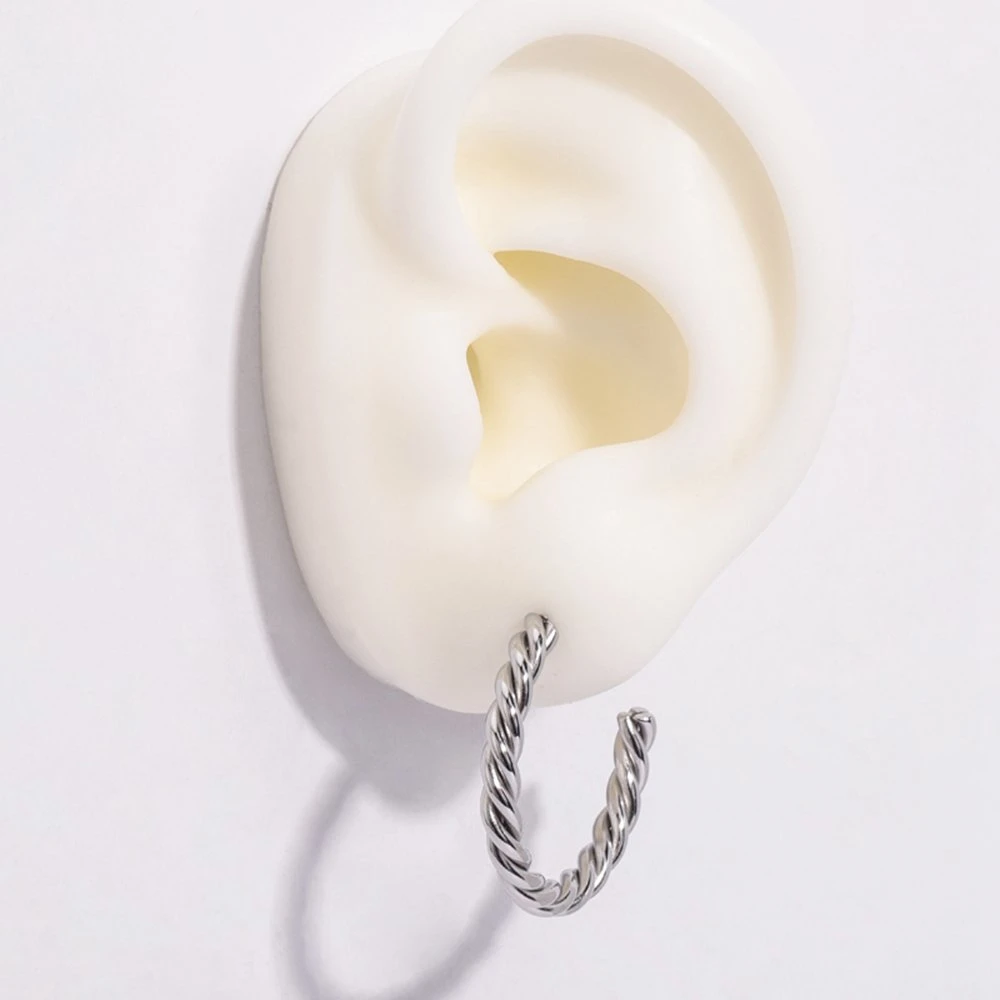 Custom New Fashion Charms Edelstahl Kreis Ohrstecker Reifen C-Form Twist Open Loop große Ohrring Schmuck für Frauen