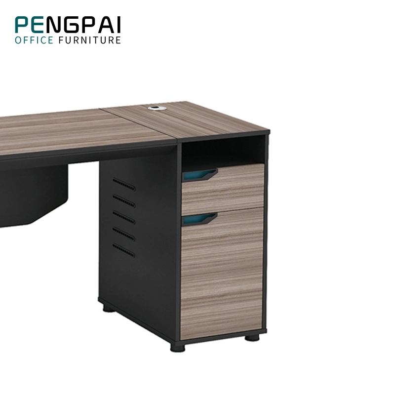 Fournisseur de Foshan Bureau à panneau à siège unique Petite table d'ordinateur pour le personnel