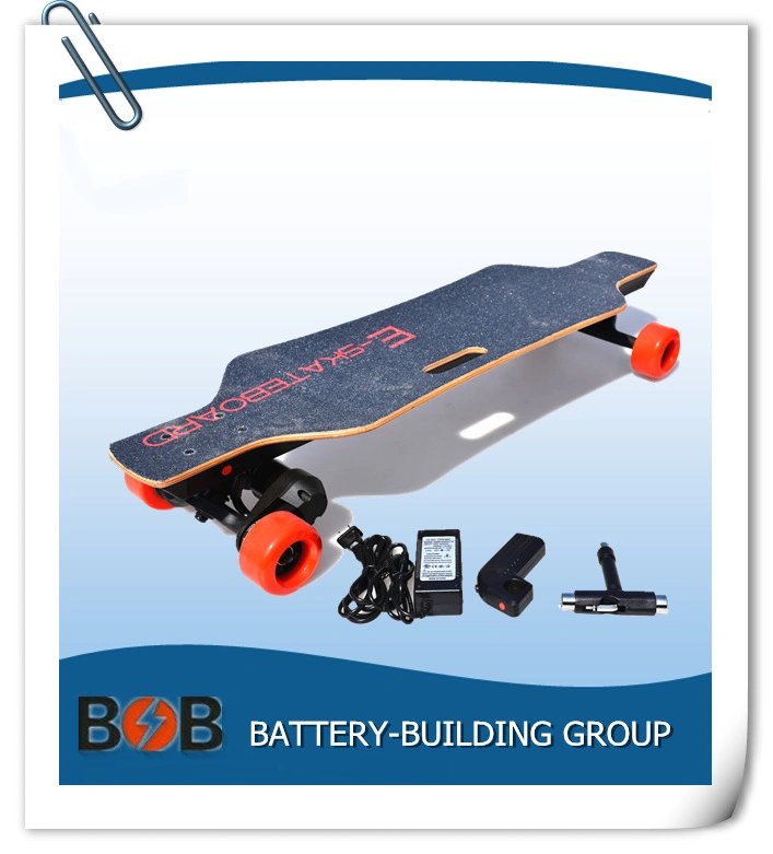 Skateboard électrique avec télécommande