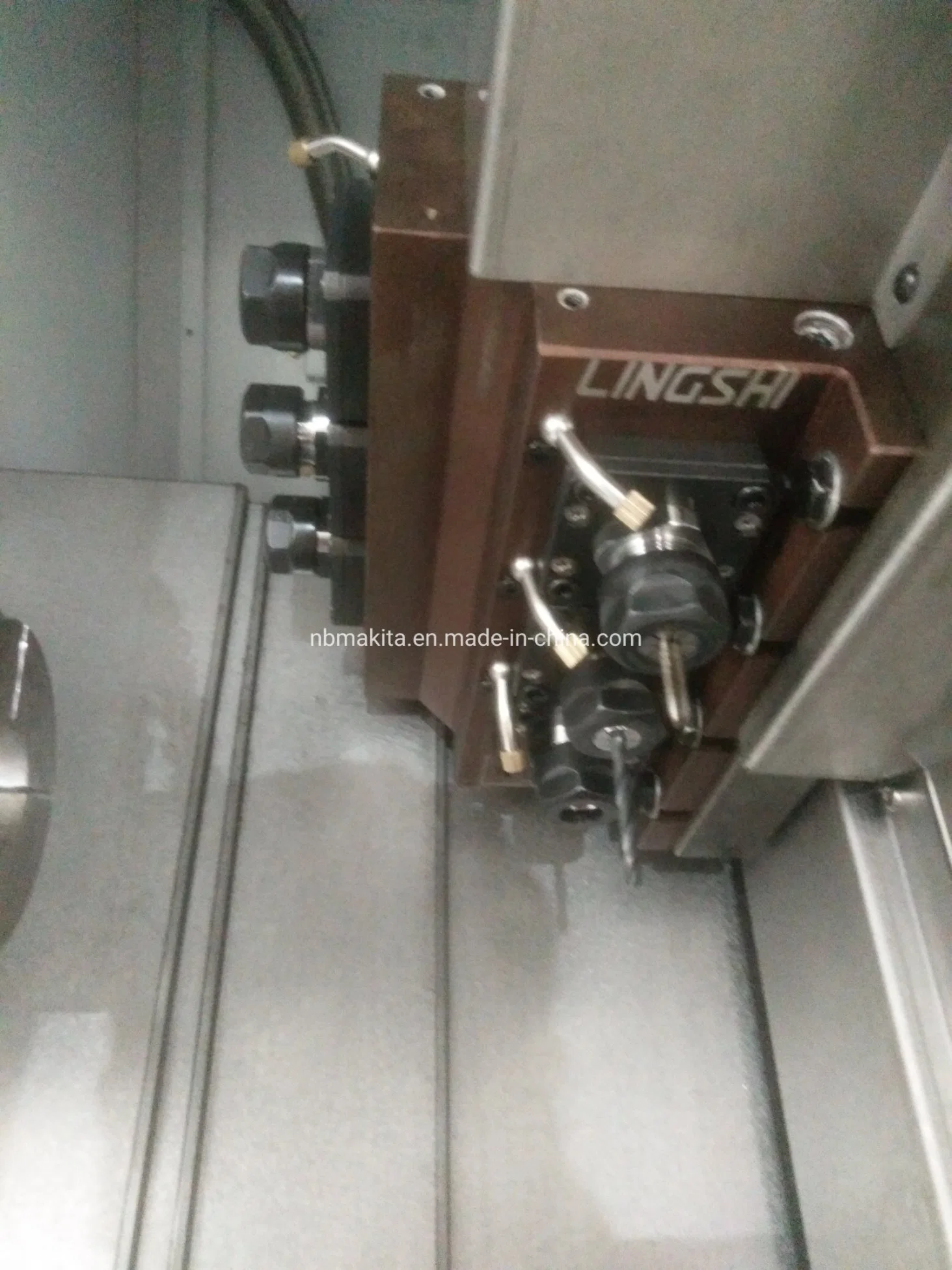 Schrägbett mit linearer Führungsschiene, Schrägbett, automatische CNC-Drehmaschine zum Schneiden Maschine mit Fräsbohrkopf