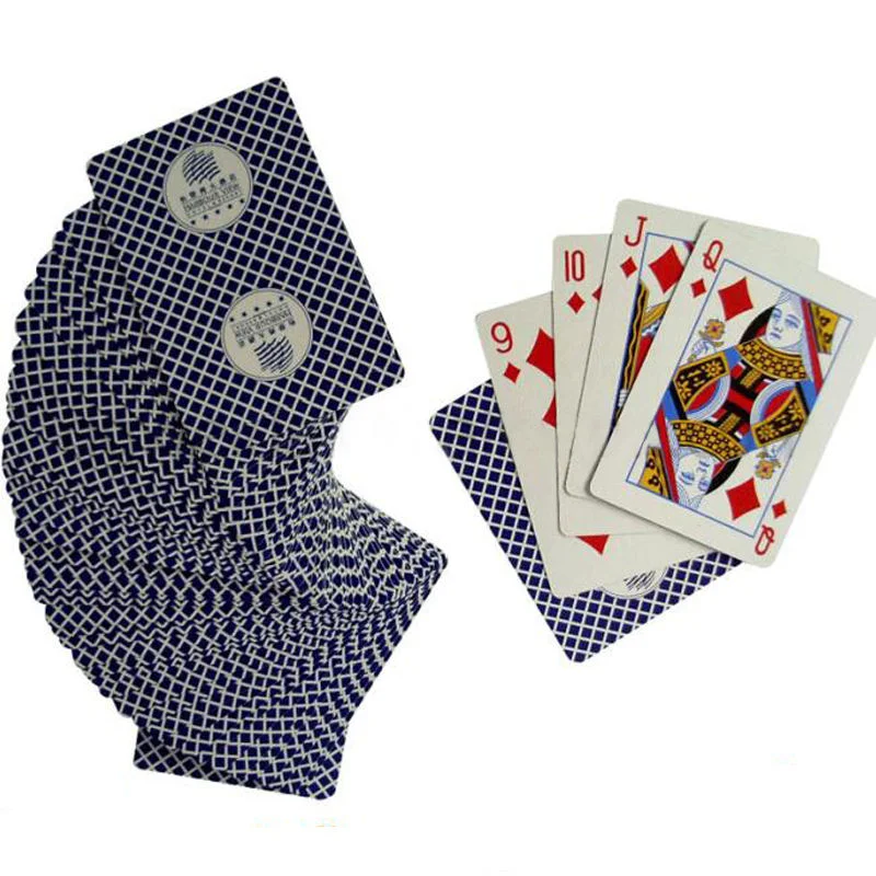 Produit chaud de cartes classique de divertissement personnalisé Poer Fancy papier imperméable de cartes à jouer