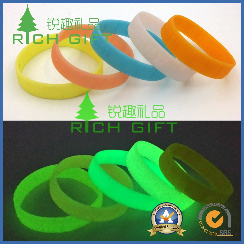 Sales Custom Fashion Exquisite Dilated Environmental Silicone Bracelet for Promotions