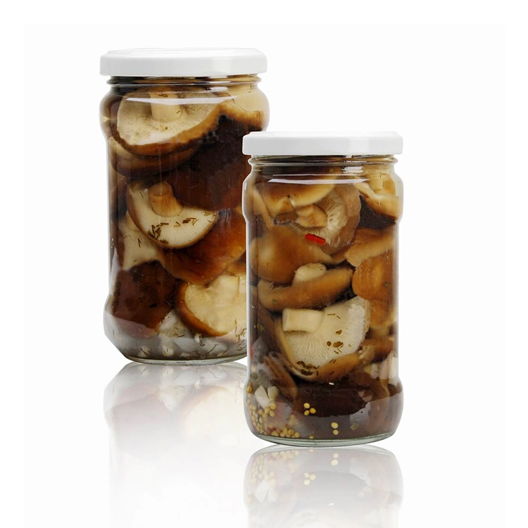 Champignons Assortis en Conserve dans de la Saumure