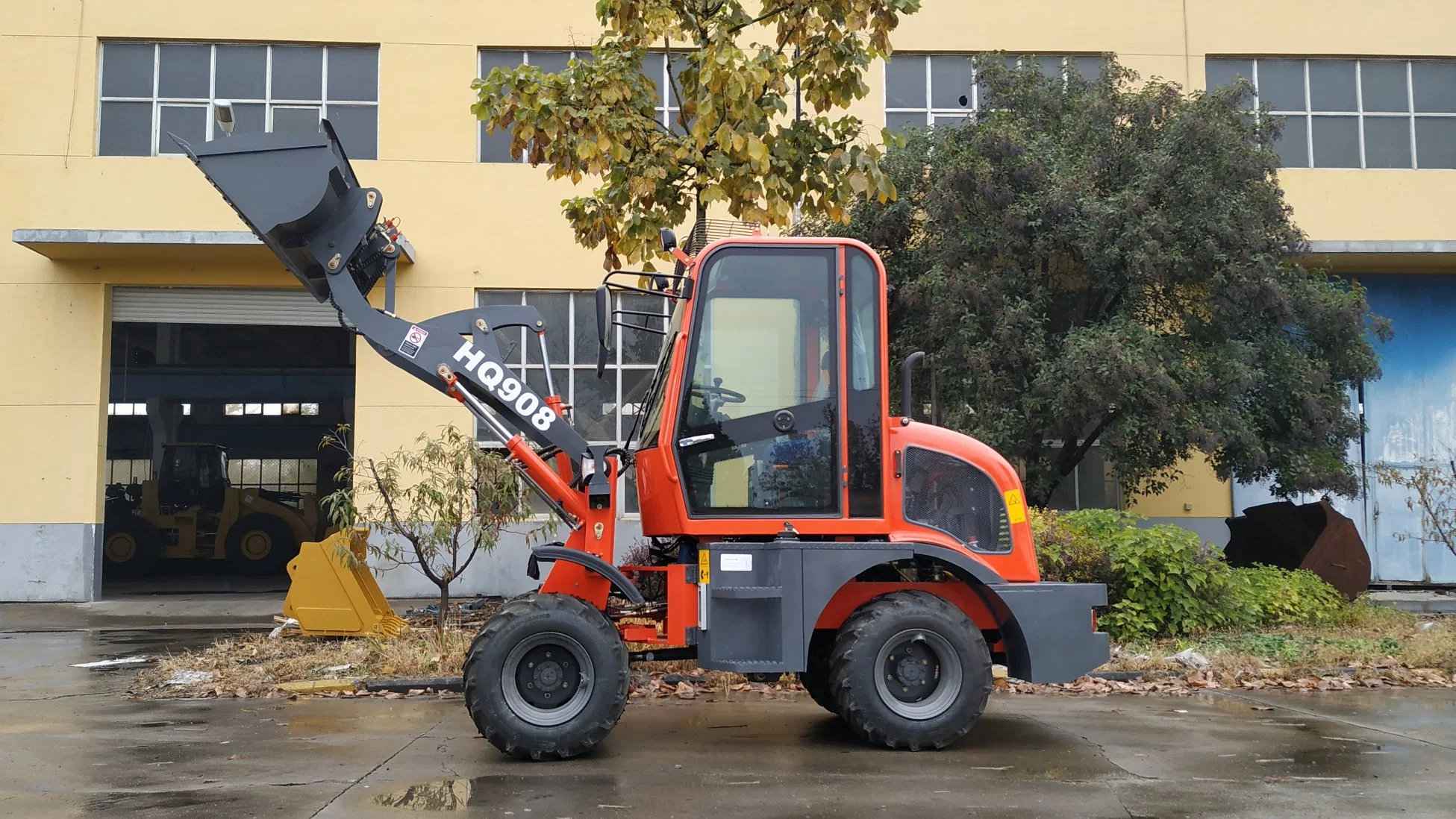 Made in China Strong Compact (HQ908) with CE Mini Front Loader