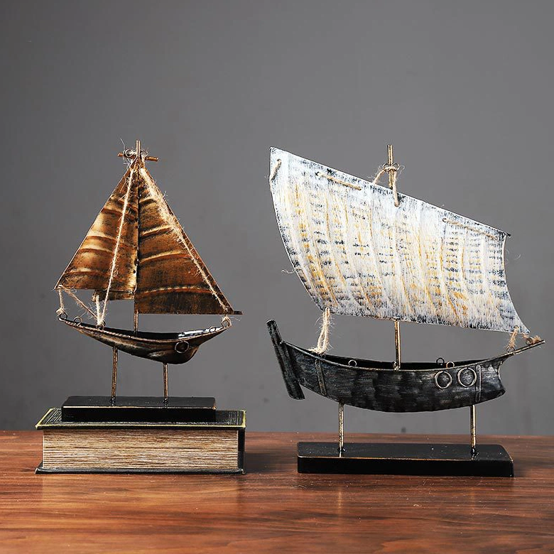 Home Decoration Metal Art Desktop Iron Crafts of Sailboat