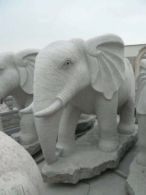 Ornement de jardin en pierre de granit sculptés à la main de sculpture de l'éléphant pour décor extérieur