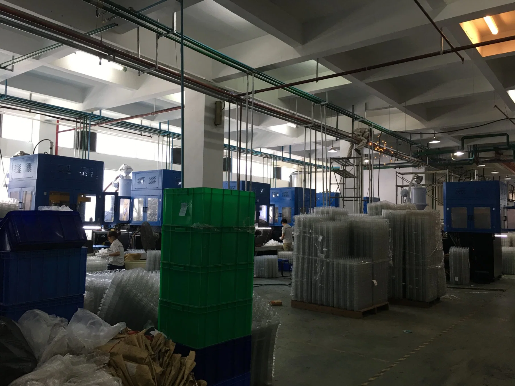 Plastic Cap Making Mold Light Bulb Making Machine Injection Blowing Molding Machinery