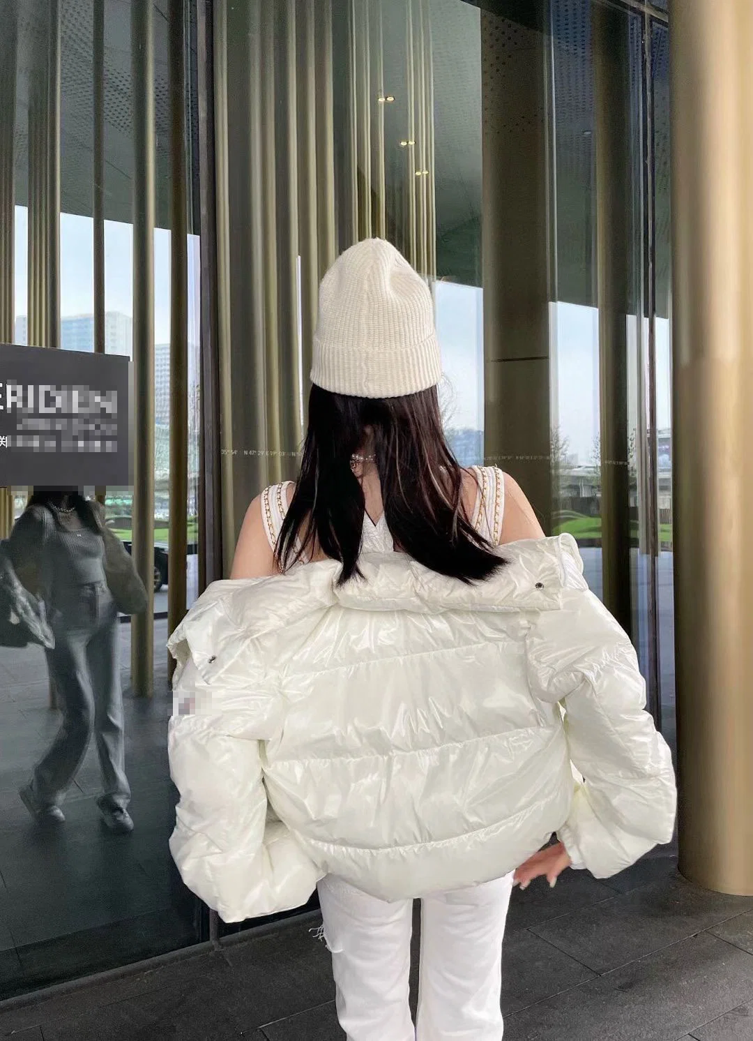 Zonxan Wholesale/Supplier Designer Brand Winter Thick Down Jacket White Duck Down Casual Ladies Warm Coat Jacket Coat Women&prime; S Clothes. Patent Leather Ultralight