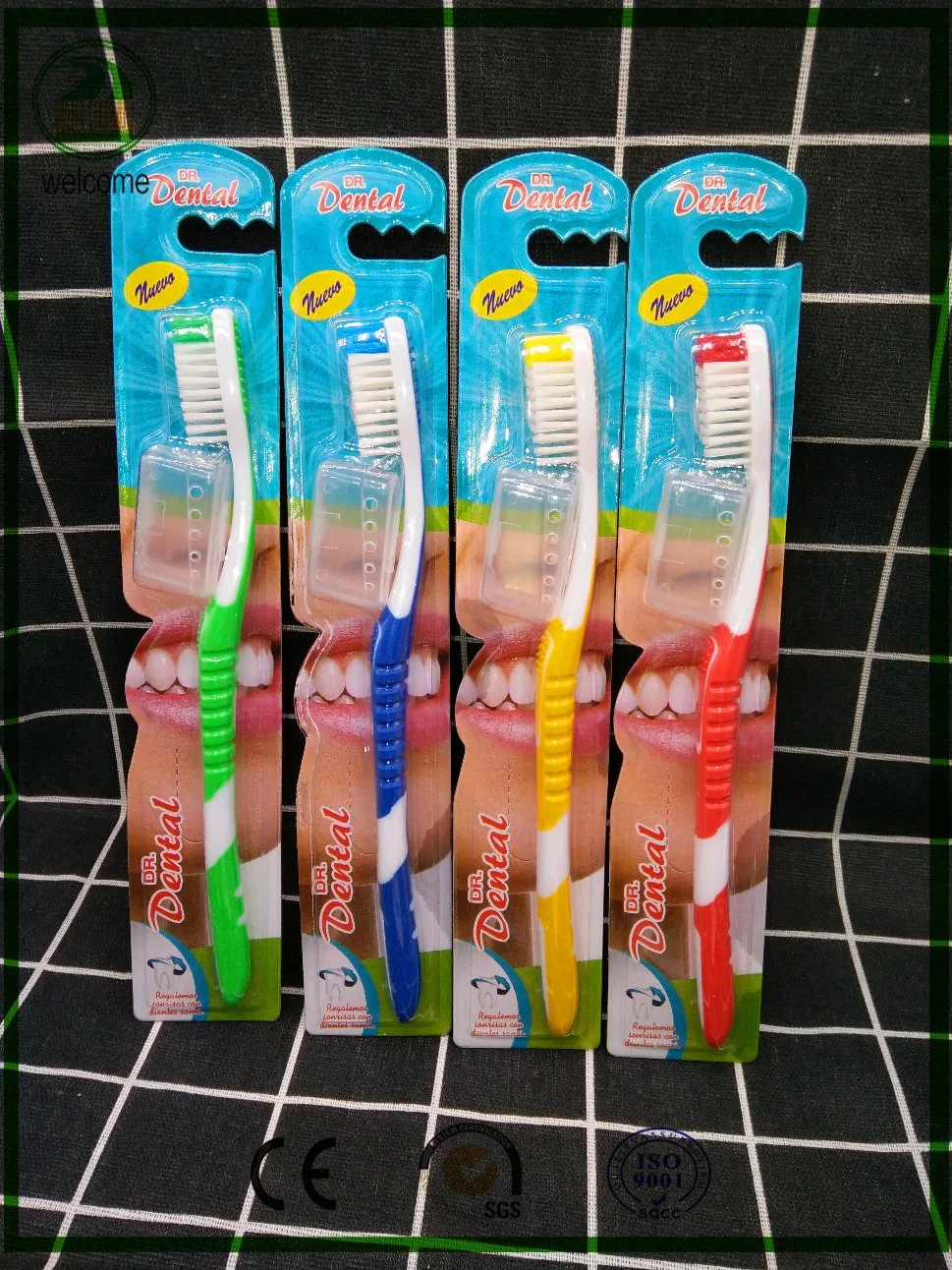 Premium 610 Nylon Bristle Adults Oral Care Toothbrush with Cap