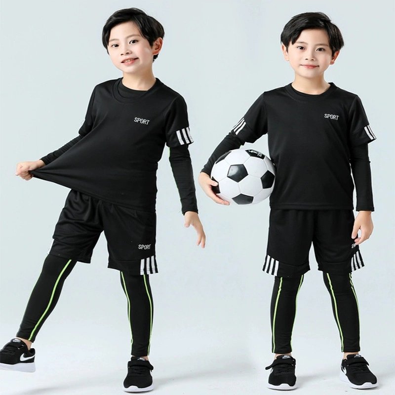 Vestuário de futebol simples para criança Quick Dry Sportswear 4 Pices Conjunto de camisolas