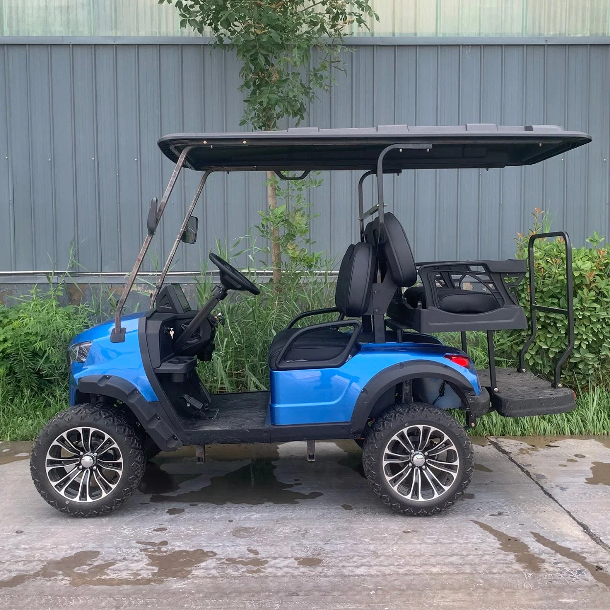 Powerful 4 Seater Electric Lifted Hunting Golf Cart for Villas and Hotel