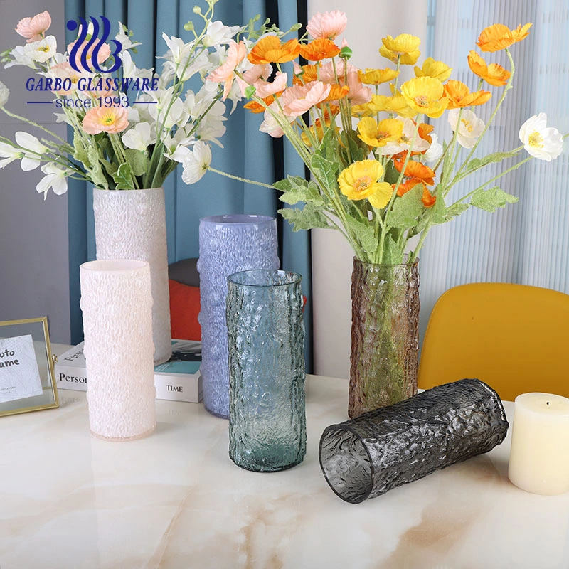 Hotsale Glass Vase with Different Designs Can Be Customized with Color painting