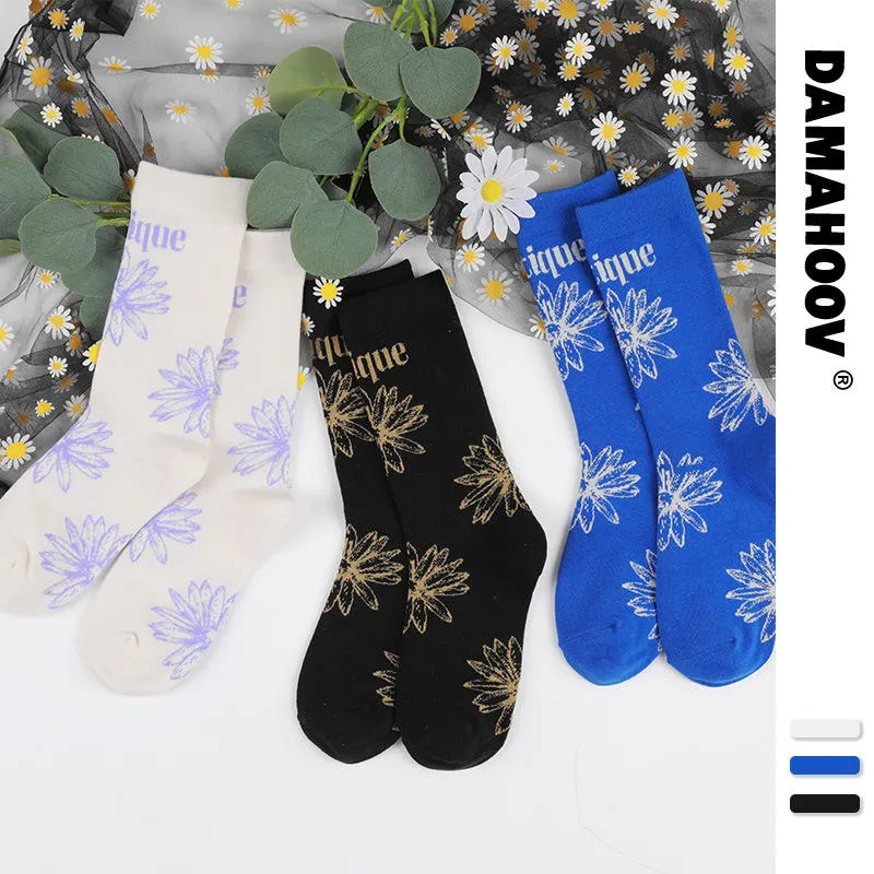 Xianghui Hot Sell Autumn Winter Women's Cotton Elastic Breathable Funny Socks