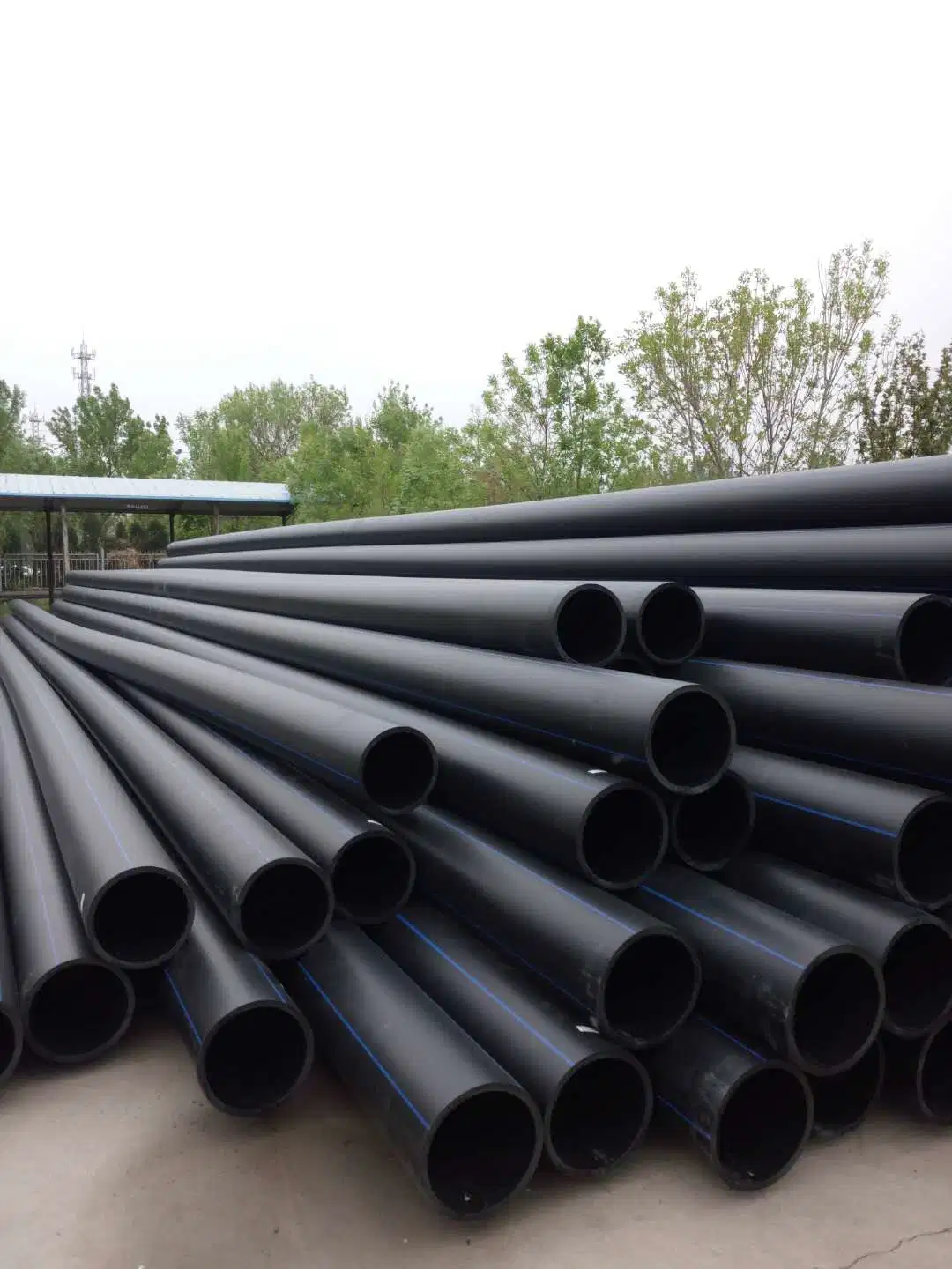 China PE100 Plastic Flexible Water Poly Pipe Reliance HDPE Pipes Price Lists