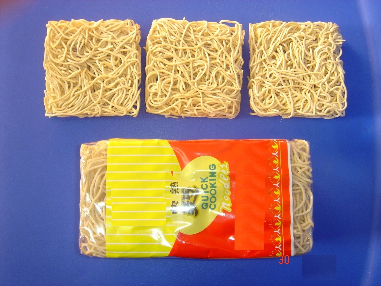 Fabricante OEM Marca Cocina huevo seco fideos Bolsa de plástico instantánea Fideos