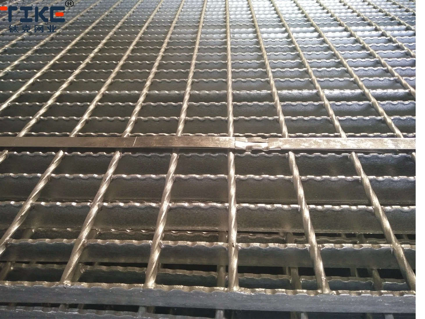 Welded Platform Mesh Grating Heavy Duty Steel Drain Grating