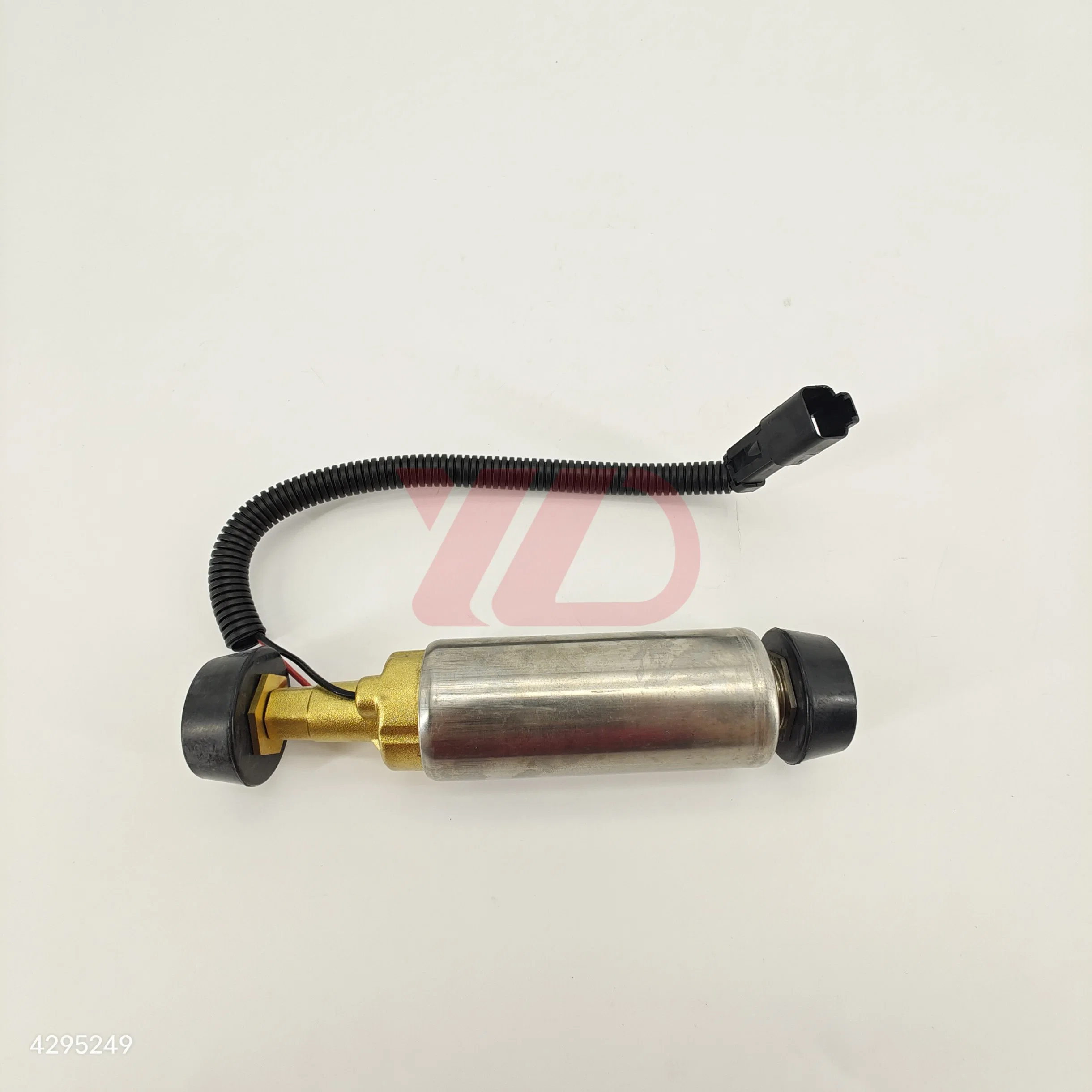 Competitive Price Qst30 Fuel Feed Pump 4975617 4067830 4295249 Fuel Transfer Pump for Cummins Qst30