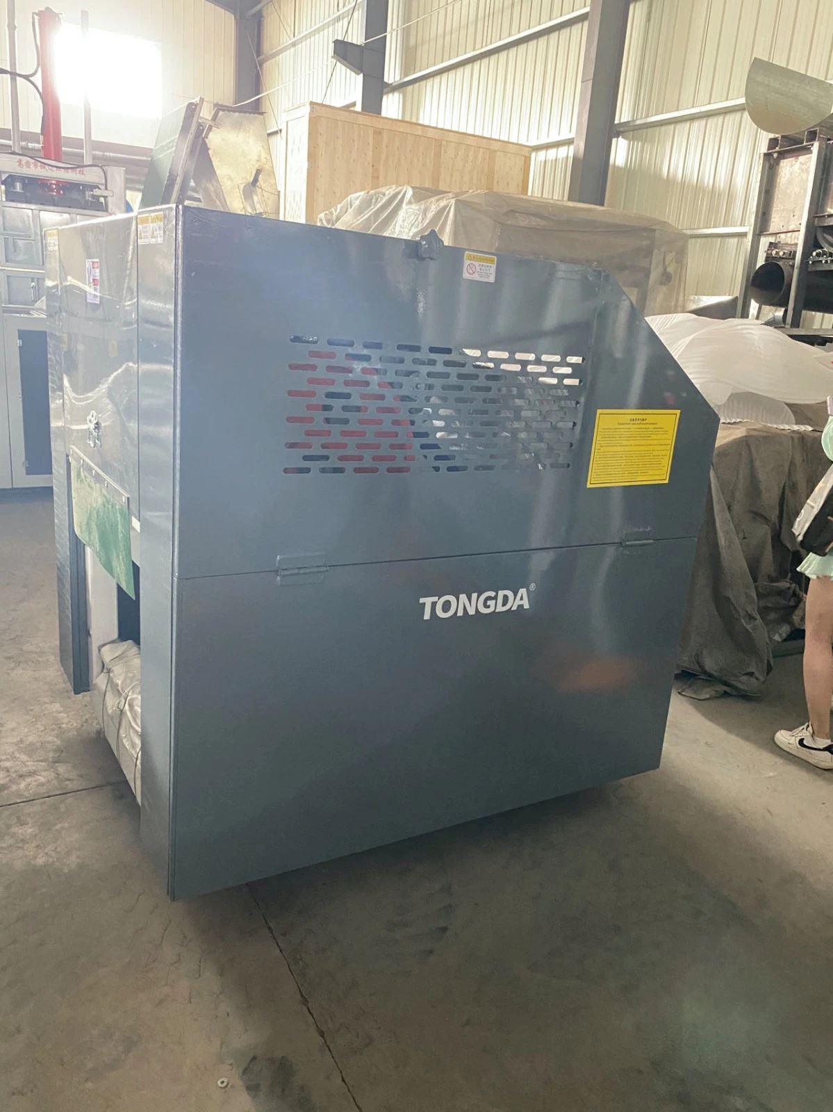 Machine de recyclage des déchets textiles Tongda pour vêtements en coton