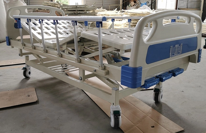 Hot Selling ABS Three-Crank Hospital Bed for Clinc and Hospital