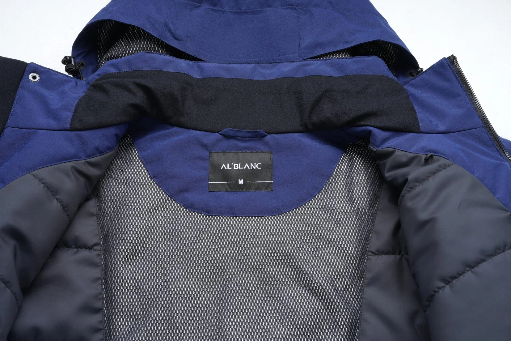 Производство Custom для использования вне помещений зимой теплый мужчин образом одежды Одежда Ski Padding куртка с оторванным капота