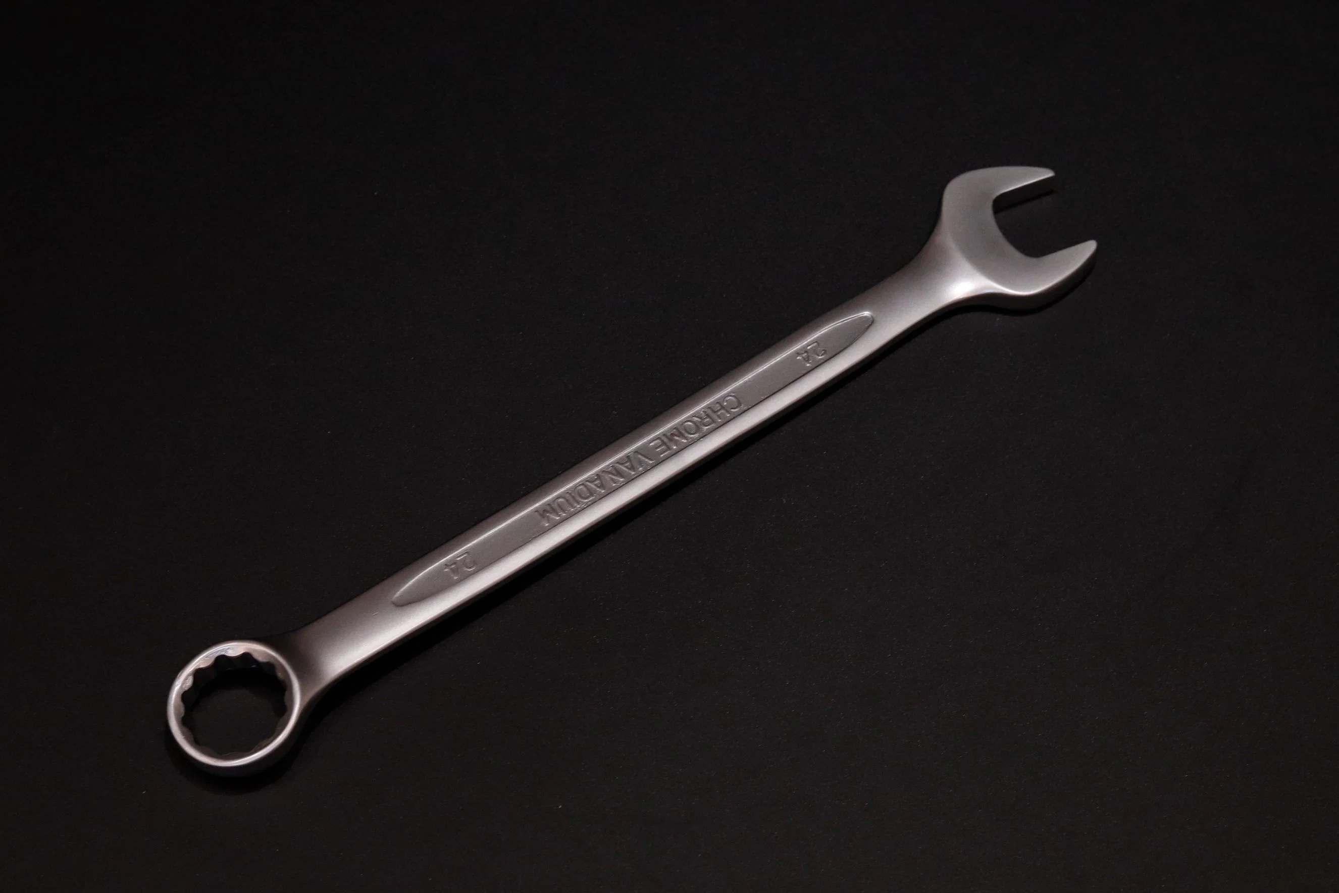 Combination Wrench/Open-Ring Spanner with Concave Bar Pattern