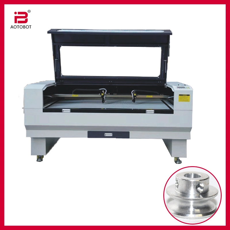 High Speed Embroidery Patch Laser Cutting Machine for Clothing Trademark Other Industry