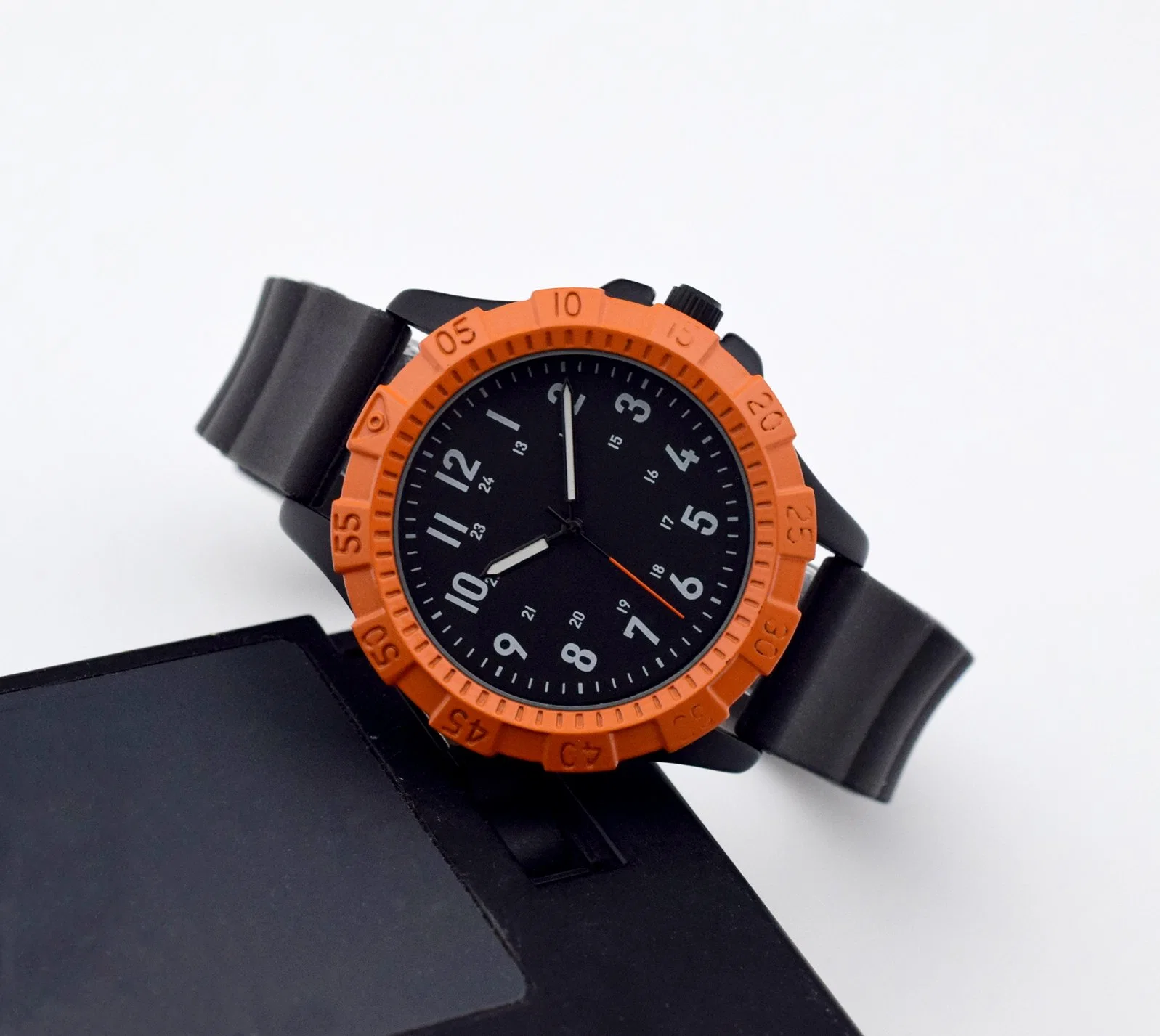 Custom Men's Sporty Watch Quartz Plastic Watch Boys' Watch