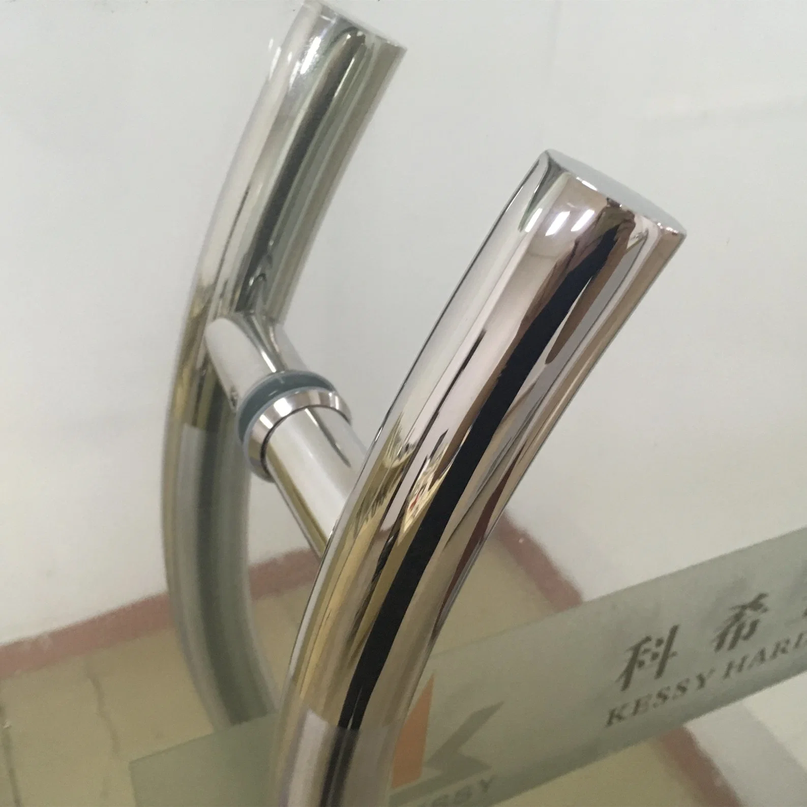 Ss Stainless Steel Pull Handle for Wood Door and Glass Door