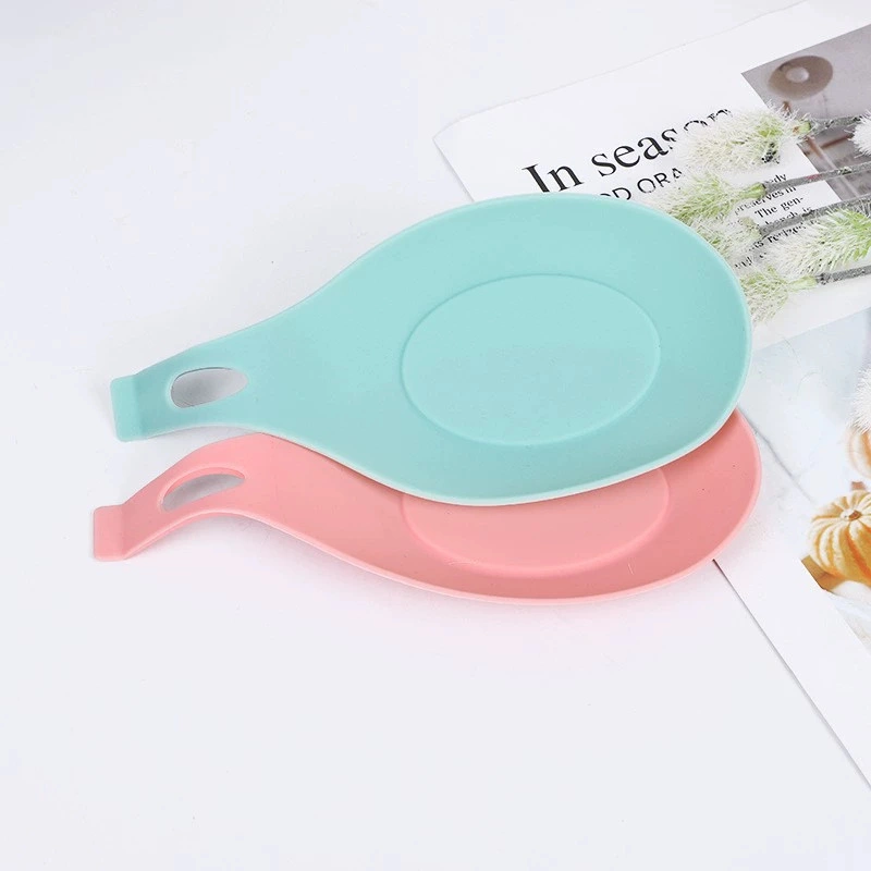 Food Grade Kitchen Accessories Silicone Spoon Heat Resistant Dish Spoon Pad