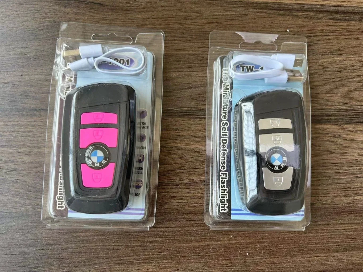 Multifunctional Car Key (BMW) Stun Gun with Alarm Flashlight USB Charging